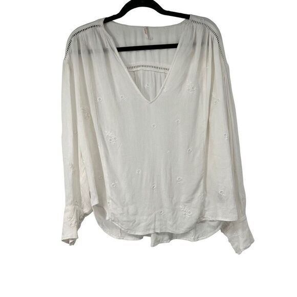 Free People Tops - Free People White Floral Eyelet V Neck Top